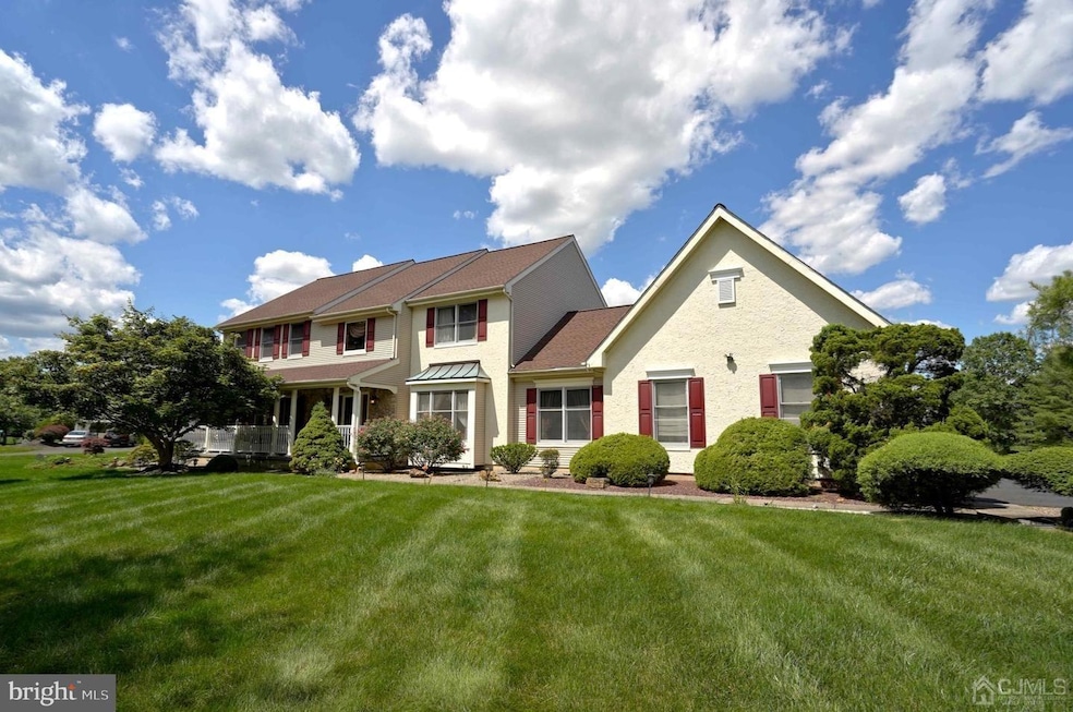 11 Endicott Ln, Princeton Junction, NJ 08550 - photo 1