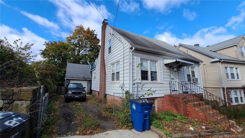 84 Emerson St, New Haven, CT 06515 - photo 1
