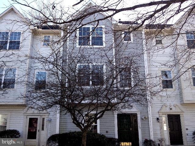 7155 Mahogany Dr, Hyattsville, MD 20785 - photo 1