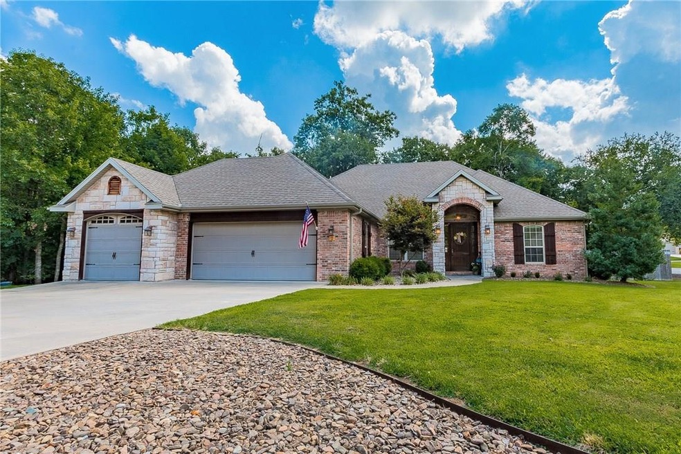 Welcome Home~ How nice to be greeted by this handsome home every day~ on a beautiful level lot with a flat driveway, and the only house on Porch Circle!