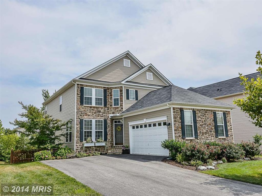 25026 Graywacke Dr, Stone Ridge, VA 20105 - photo 1