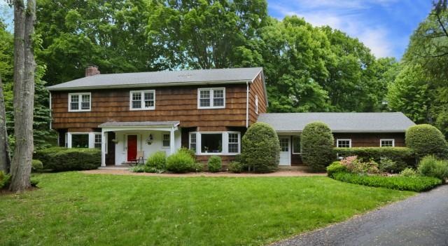 8 Acorn Ln, Westport, CT 06880 - photo 1