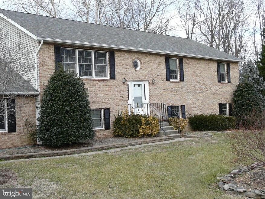 1620 Meadow Oaks Ln, Huntingtown, MD 20639 - photo 1