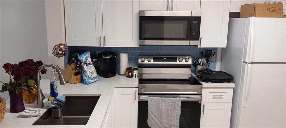 Country Pines unit 112H, Davie, FL 33314 - photo 1