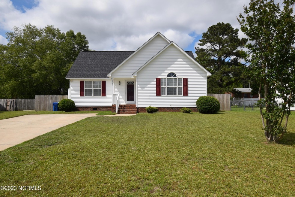 2362 Wedgewood Dr, Winterville, NC 28590 - photo 1