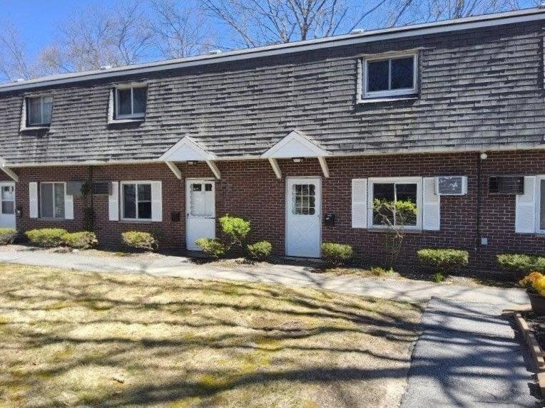 132 Thissell Ave unit 118, Dracut, MA 01826 - photo 1