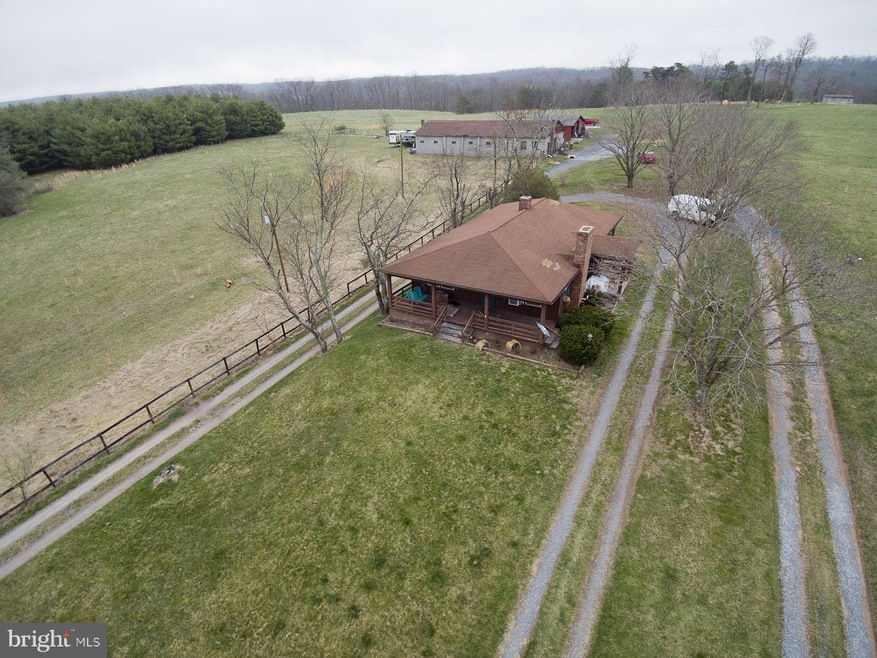 1246 Middle Fork Rd, Cross Junction, VA 22625 - photo 1