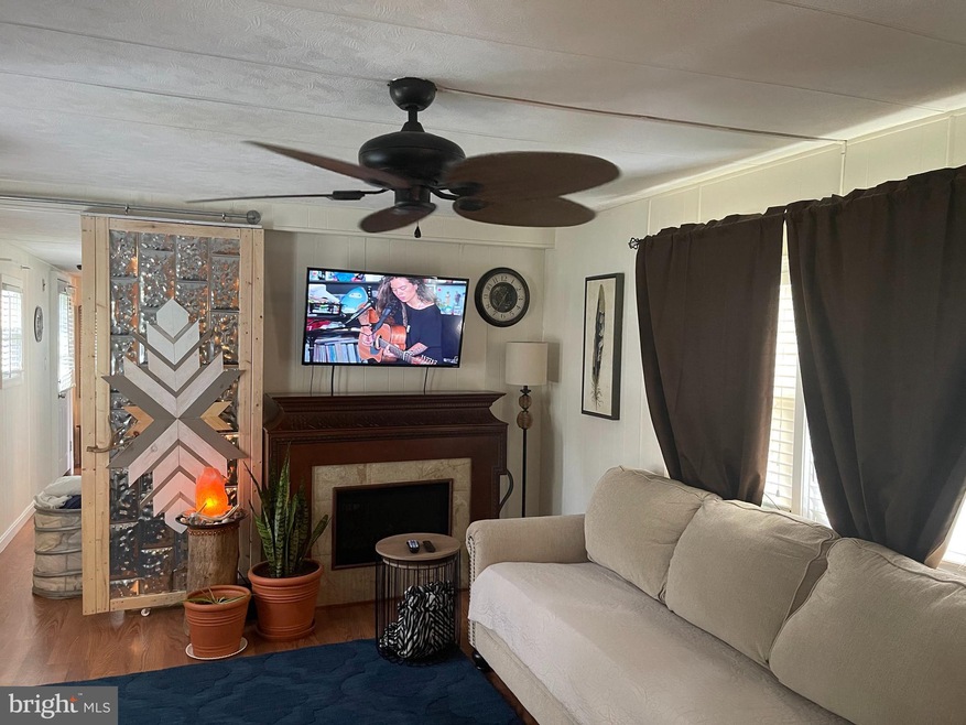 19721 Princess St unit 107, Rehoboth Beach, DE 19971 - photo 1