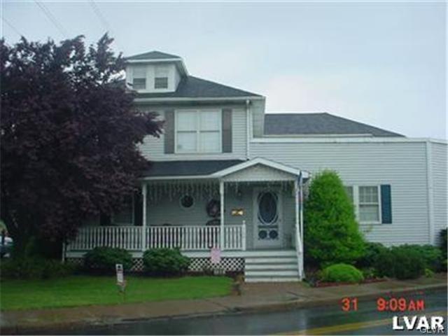 FRONT VIEW OF SUBJECT PROPERTY