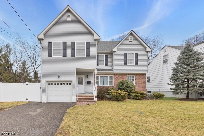 201 Harding Rd, Scotch Plains, NJ 07076 - photo 1