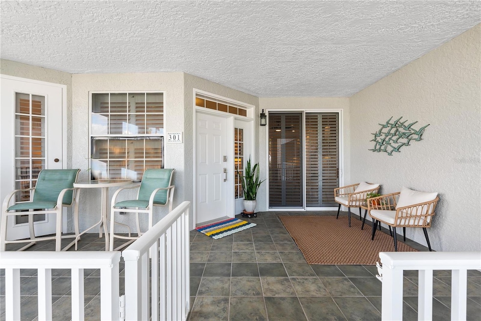 Dolphin Bay Club unit 301, Sarasota, FL 34242 - photo 1