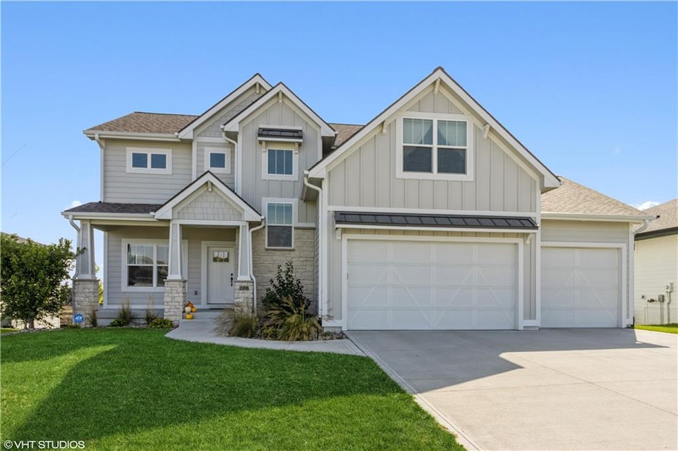 206 S 91st St, West Des Moines, IA 50266 - photo 1