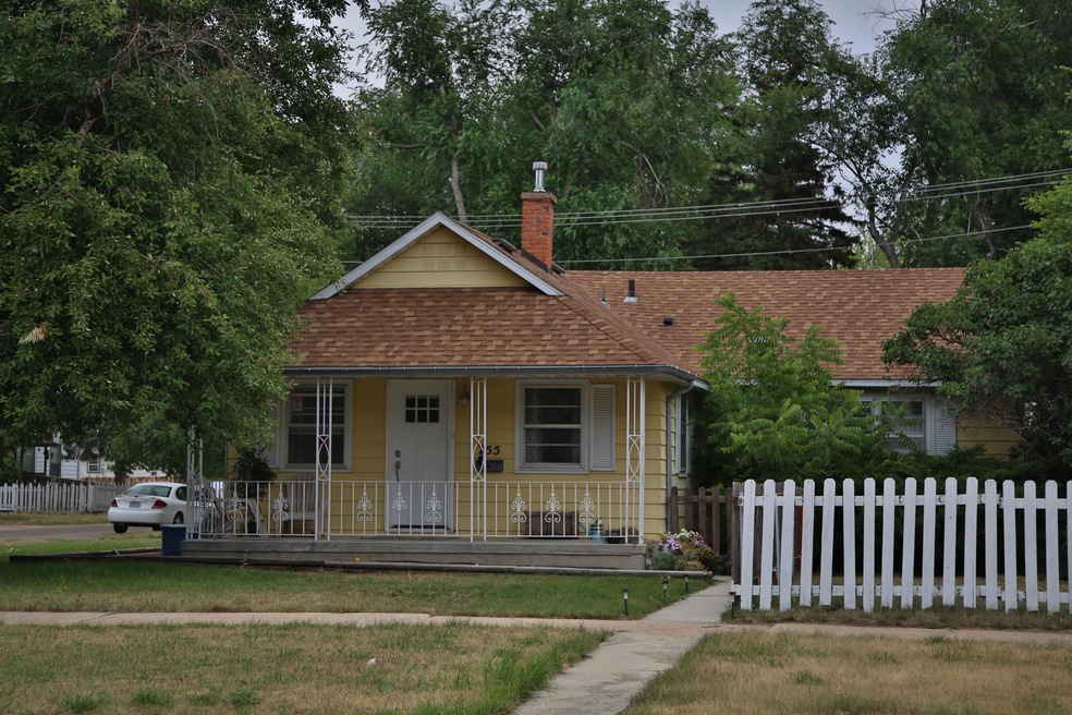 755 Bellevue