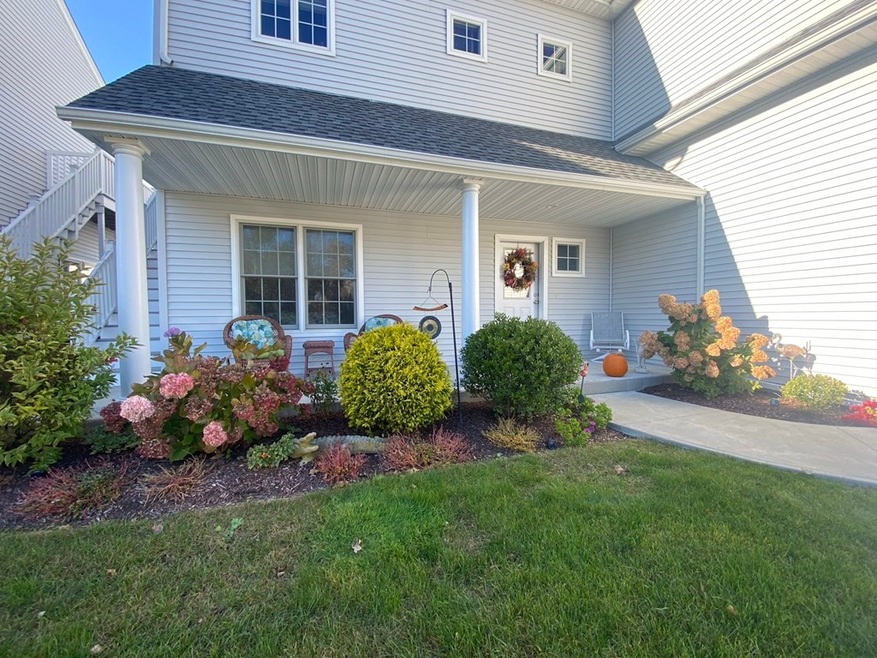 919 Bay St unit 118, Fall River, MA 02724 - photo 1