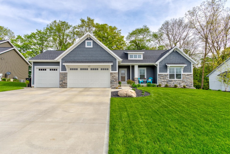 1427 Copperfield St SW, Byron Center-2