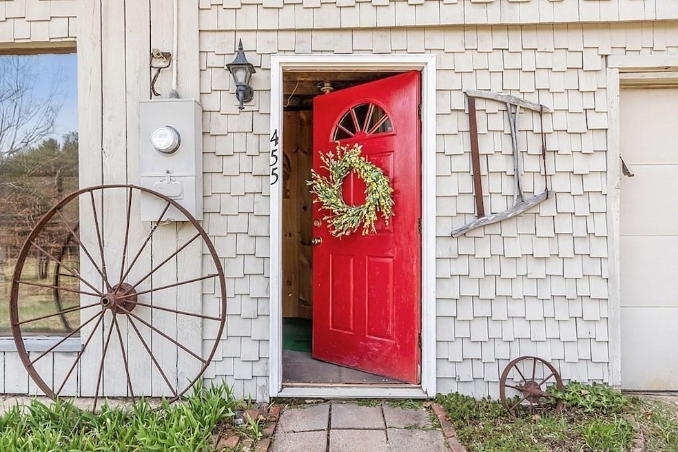 455 Tully Rd, Orange, MA 01364 - photo 1