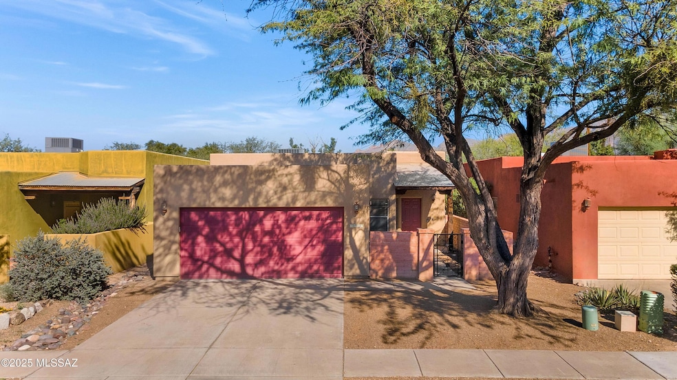 1421 E English Ivy Ct, Tucson, AZ 85719 - photo 1