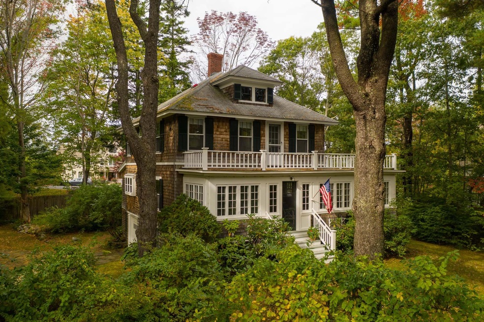 107 Stearns Rd, Ogunquit, ME 03907 - photo 1