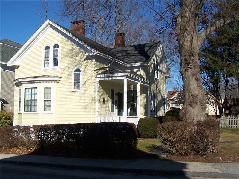 28 Ayrault St, Newport, RI 02840 - photo 1