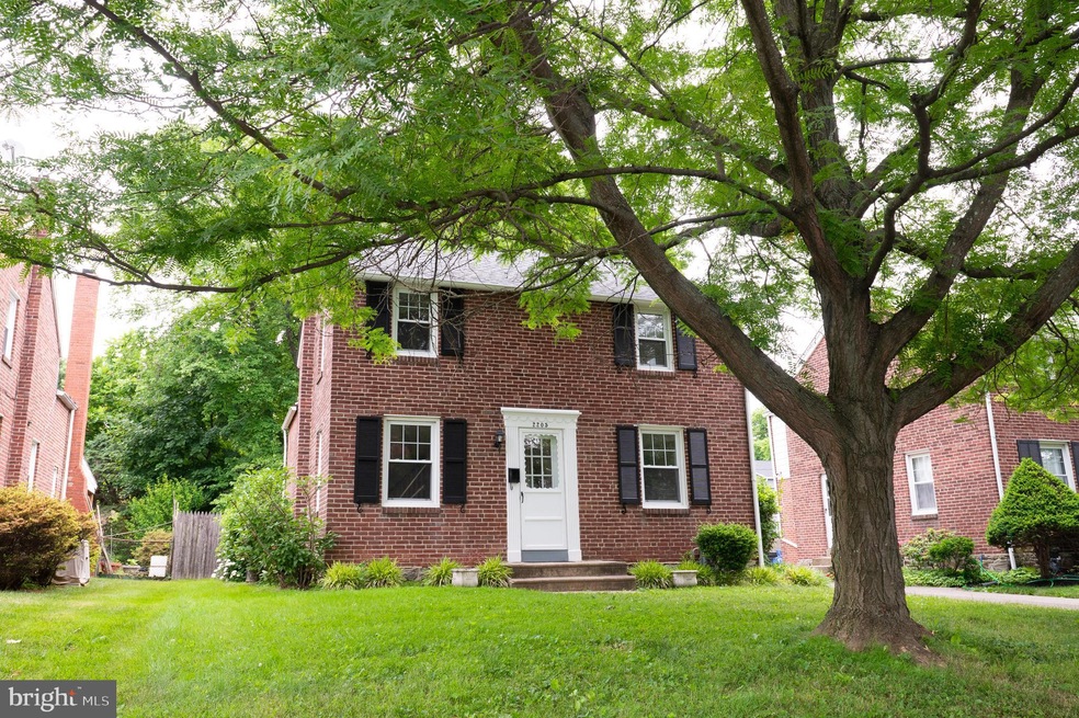 2205 E County Line Rd, Ardmore, PA 19003 - photo 1