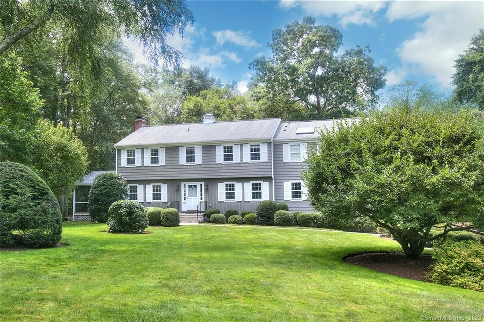 742 Ponus Ridge, New Canaan, CT 06840 - photo 1