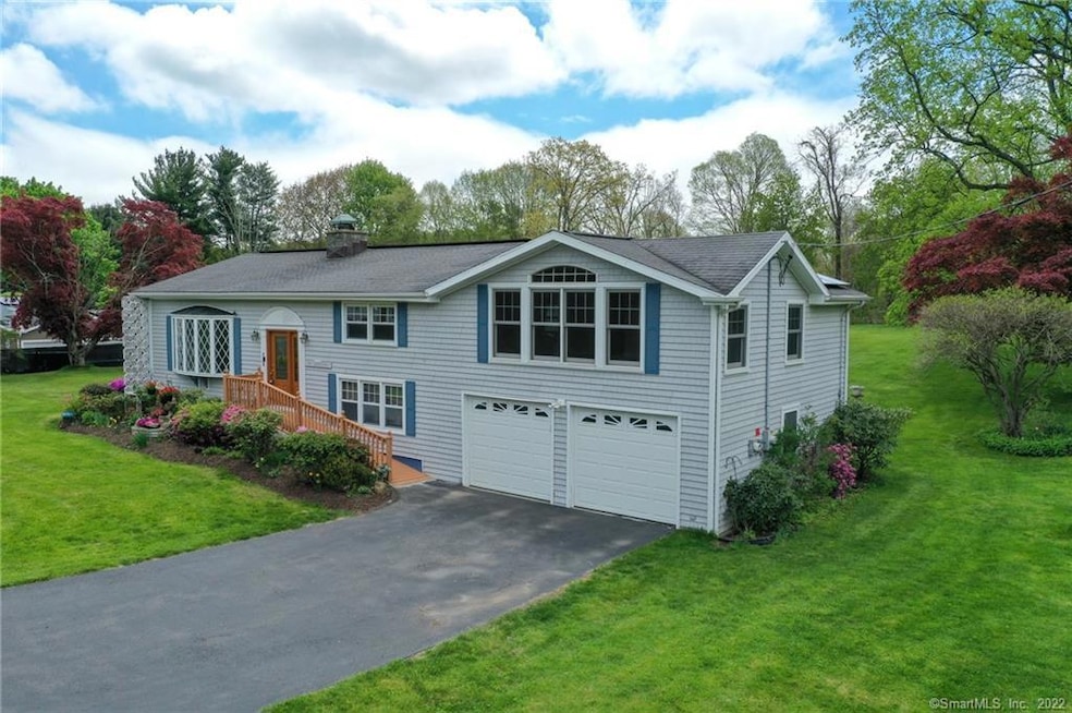 180 Ripton Rd, Shelton, CT 06484 - photo 1