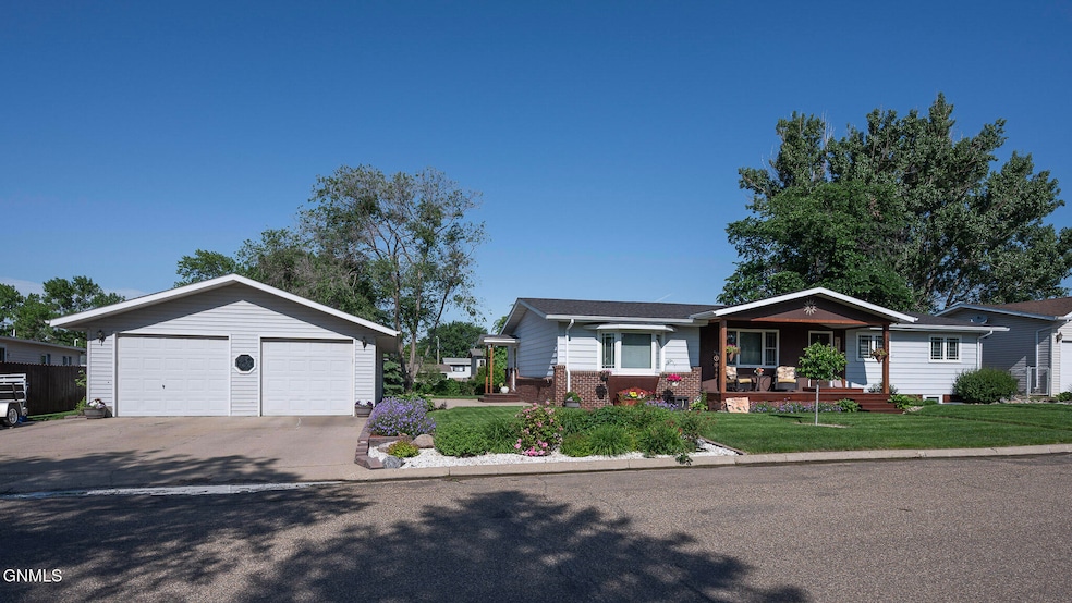 Pending $284,000