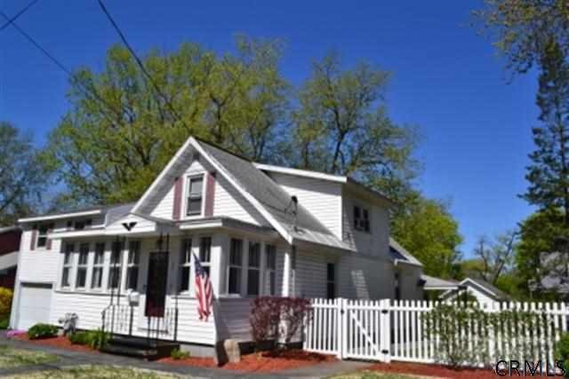 27 Oliver St, Albany, NY 12205 - photo 1