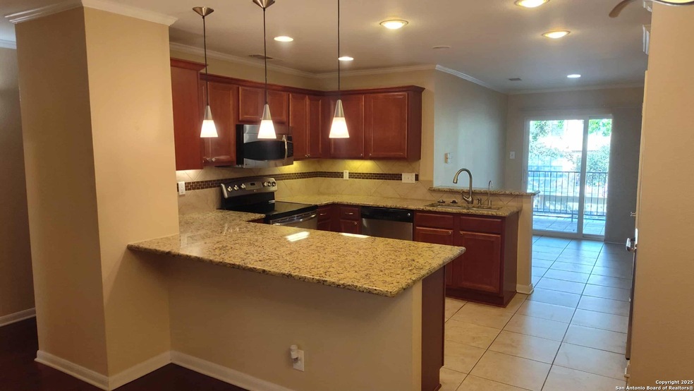 100 Lorenz Rd unit 302, San Antonio, TX 78209 - photo 1