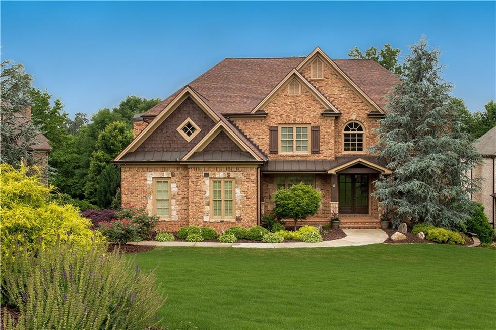 STUNNING FOUR SIDED BRICK EXECUTIVE HOME  IN SOUGH