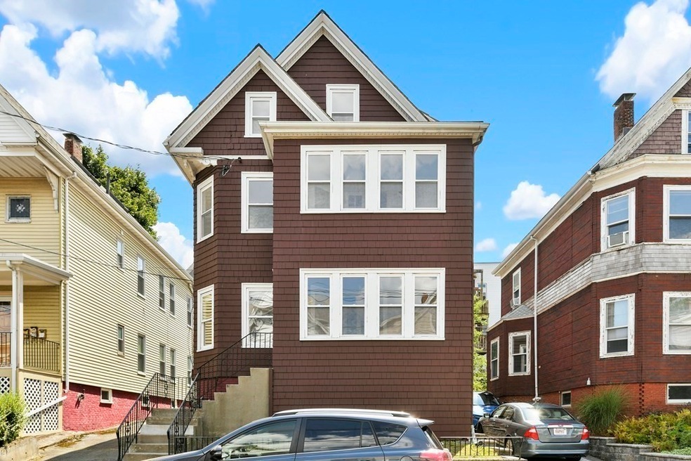 114 Hudson St, Somerville, MA 02144 - photo 1