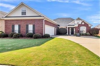 Front view of home.