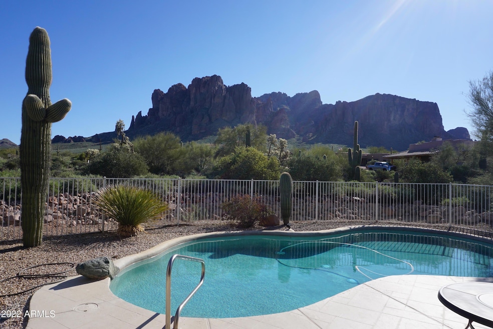 Mountain Poolscape
