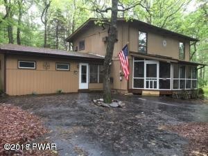 803 Waxwing Ct, Hawley, PA 18428 - photo 1