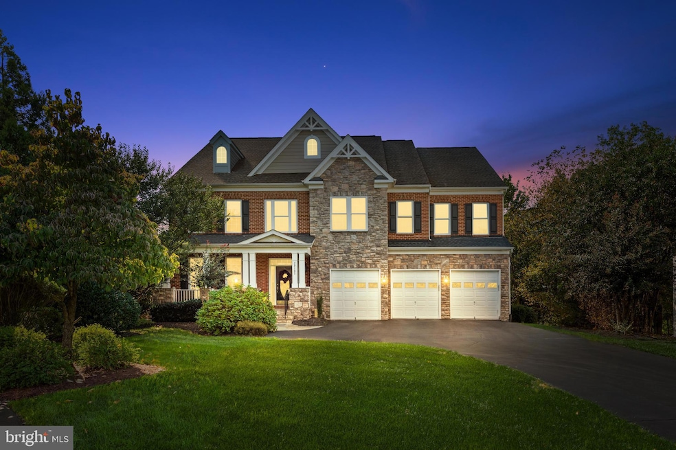 Under Contract $1,599,900