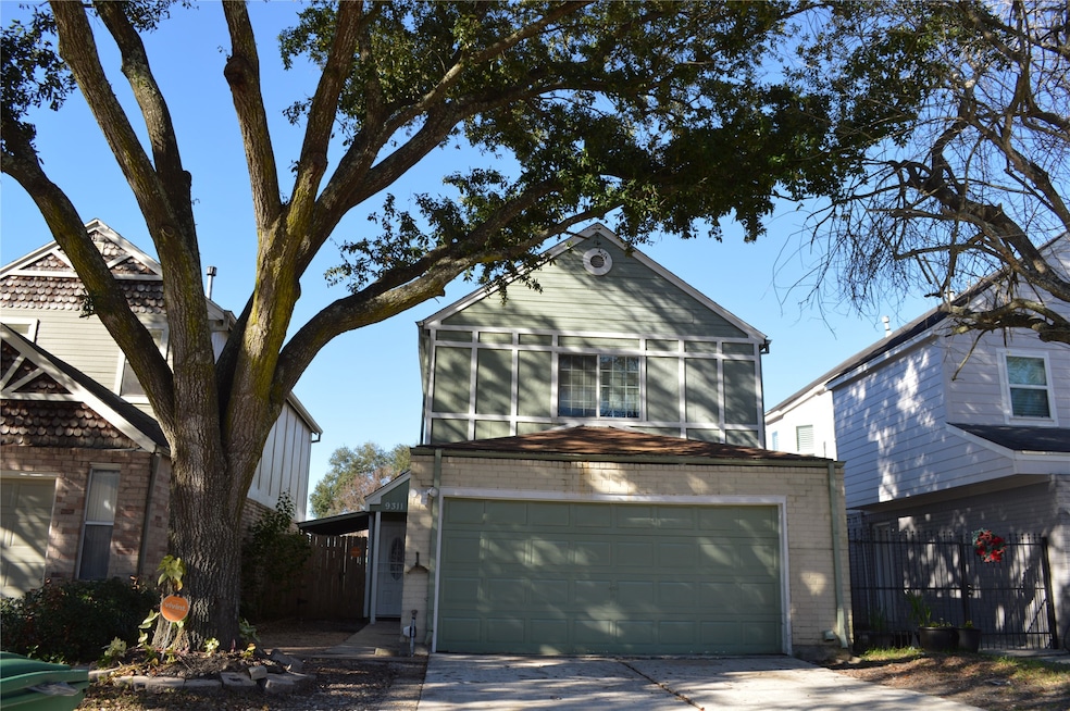 9311 Kingsflower Cir, Houston, TX 77075 - photo 1
