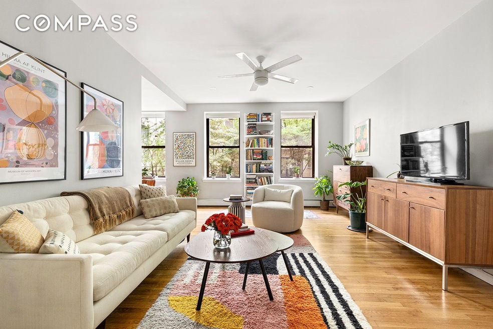 Pending $1,295,000 • Co-Listing Agent