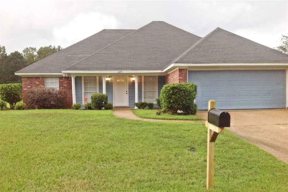 2094 Branch Creek Dr, Byram, MS 39272 - photo 1