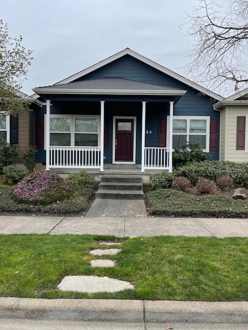 653 Blue Moon Dr, Central Point, OR 97502 - photo 1