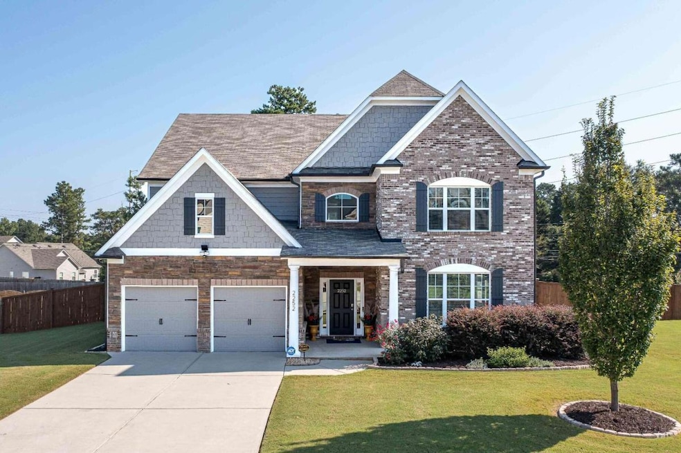 2252 Pikewood Ln SW, Austell, GA 30106 - photo 1