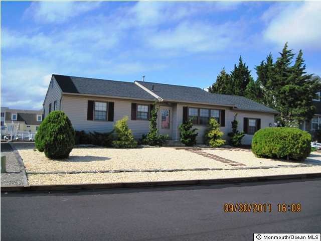 14 Louisiana Dr, Little Egg Harbor Township, NJ 08087 - photo 1