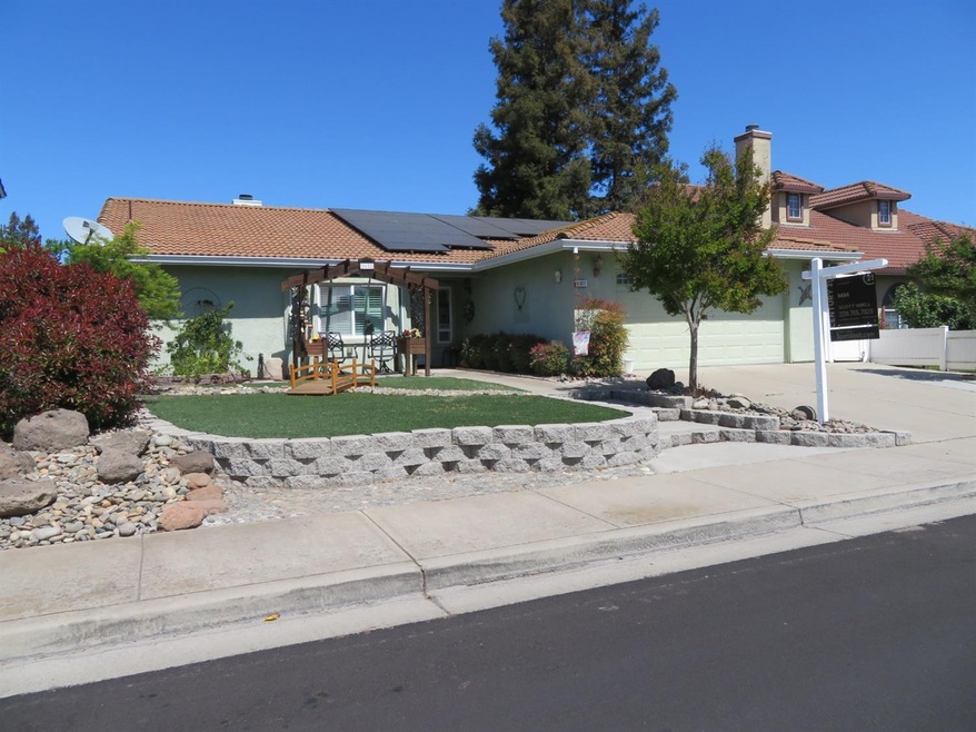 2822 Whitewood Ct, Oakdale, CA 95361 - photo 1