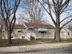 214 E Buckner St, Tuscola, IL 61953 - photo 1