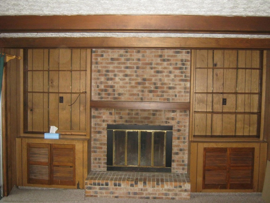 4357 Blythe Rd, Columbus, OH 43224 - photo 1