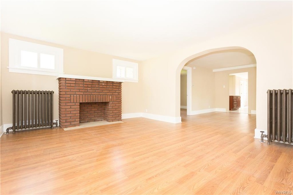 1029 Nash Rd, North Tonawanda, NY 14120 - photo 1