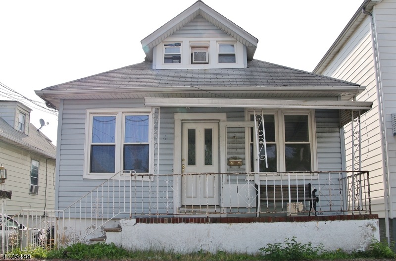 605 Mcbride Ave, Woodland Park, NJ 07424 - photo 1