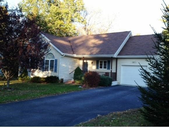 10 Briallia Cir, Newmarket, NH 03857 - photo 1