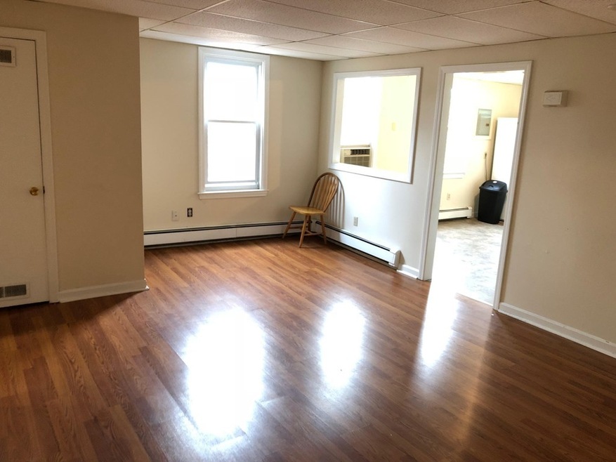 80 Main St unit 1, Amesbury, MA 01913 - photo 1