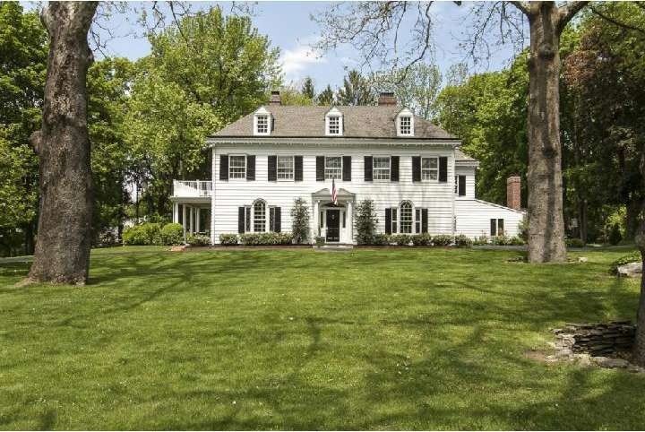 6011 W Valley Green Rd, Flourtown, PA 19031 - photo 1