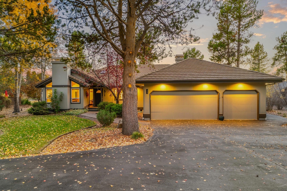 For Sale $1,100,000 • Co-Listing Agent